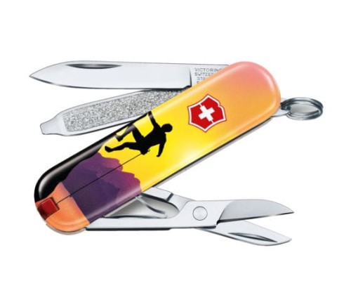 Nóż Victorinox Classic 0.6223.L2004 Limited Edition 2020  Mały scyzoryk zainspirowany wątkiem „Sporty świata” 06223L2004