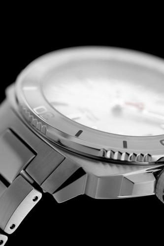 Zegarek Alpina Seastrong Diver Comtesse AL-240MPW2VC6B (AL240MPW2VC6B)