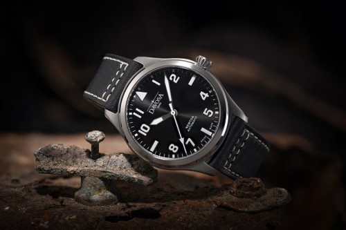 Zegarek Davosa Pilot Newton Automatic 161.530.55 (16153055)