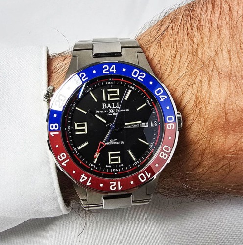 Zegarek Ball Roadmaster Marine GMT Titanium DG3030B-S4C-BK (DG3030BS4CBK)
