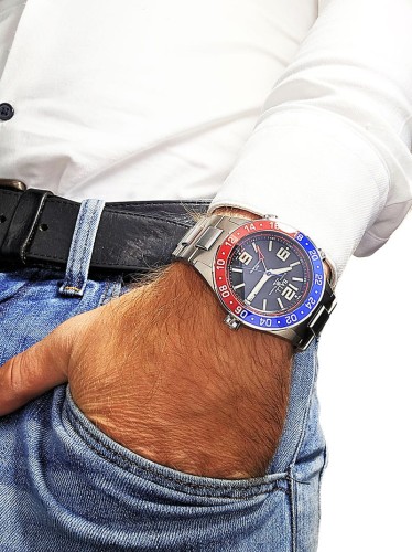 Zegarek Ball Roadmaster Marine GMT Titanium DG3030B-S4C-BK (DG3030BS4CBK)