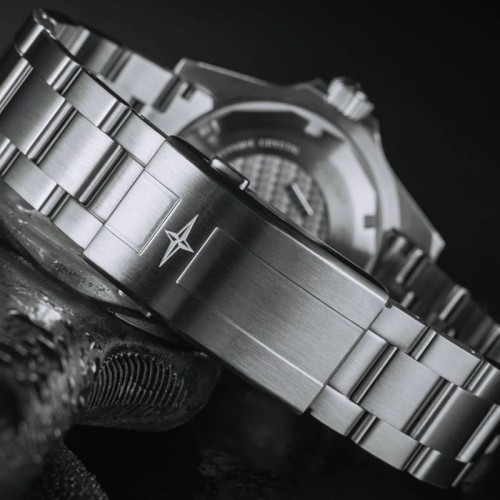 Zegarek Davosa Ternos Professional 68H 161.538.70 (16153870)