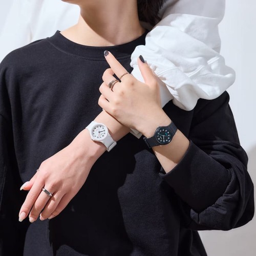 Zegarek Casio Standard LQ-24B-7BEF (LQ24B7BEF)