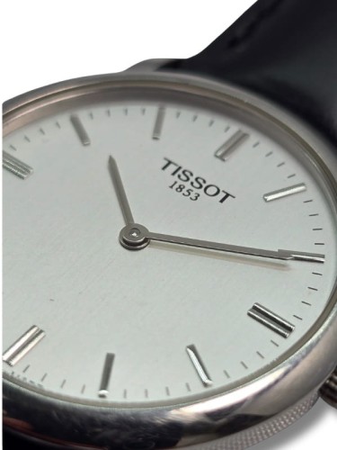 Używany zegarek Tissot Stylist 31 mm T57142131 C276K