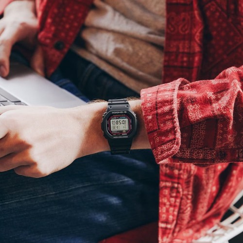 Casio G-Shock DW-5000R-1AER