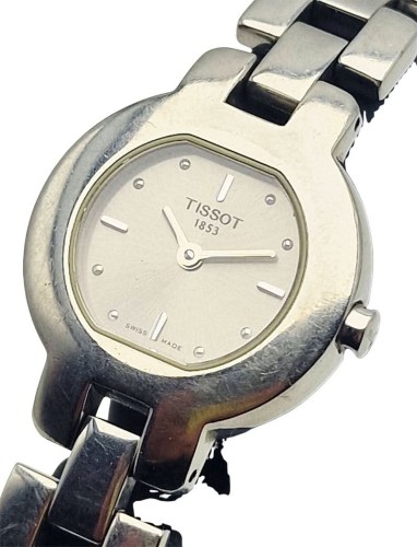 Zegarek uzywany damski Tissot Belle T10118571A G330K - stan bardzo dobry