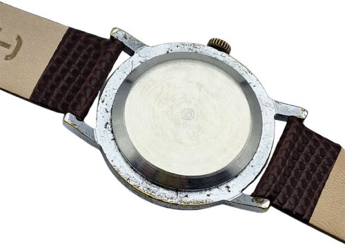 Stalowy dekiel vintage – zegarek Pobieda