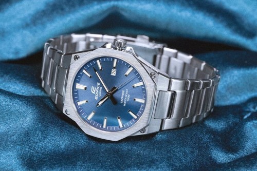 Zegarek Casio  EDIFICE EFR-S108D-2AVUEF (EFRS108D2AVUEF)