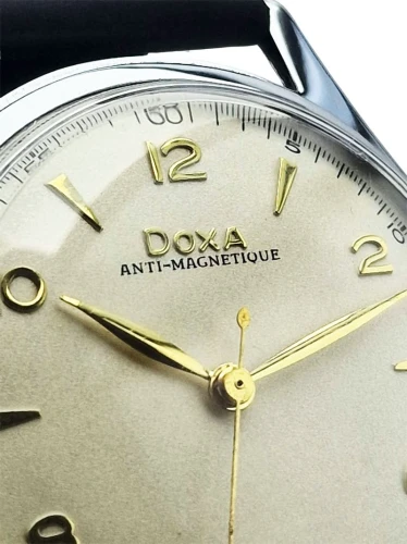 Piękna Doxa Anti-Magnetic lata 50. - profesjonalna renowacja!