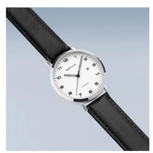 Zegarek Bering Classic 18634-404 (18634404)