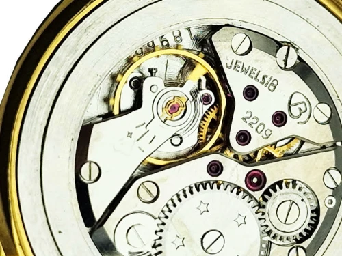 Wostok 18 jewels – klasyczny zegarek mechaniczny