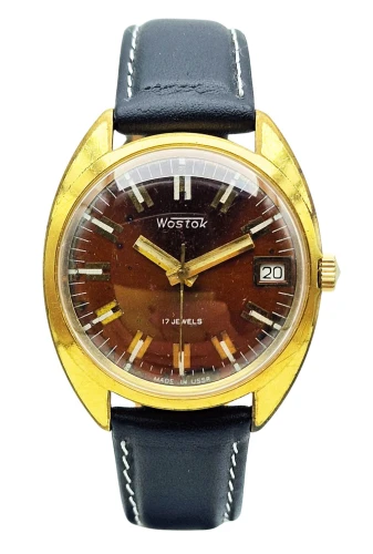Brązowa tarcza Wostok vintage – zegarek kolekcjonerski
