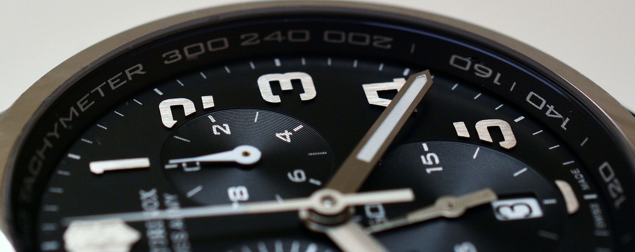 Chronometr czy chronograf - różnice