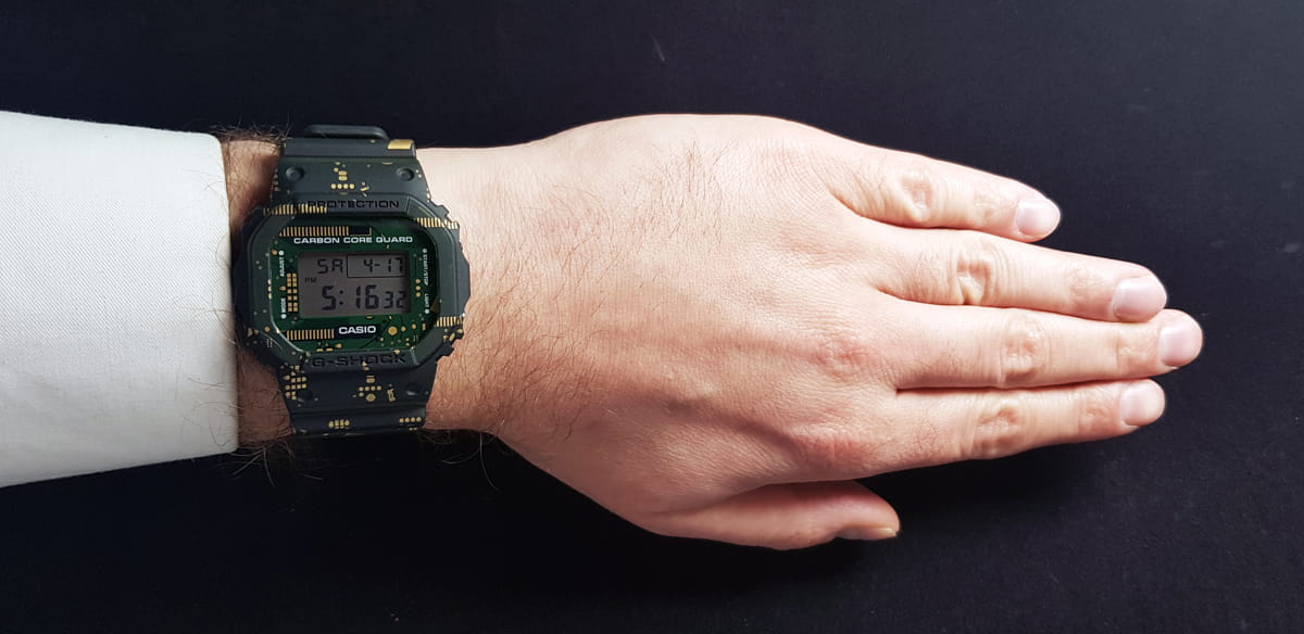 Zegarek Casio G-Shock DWE-5600CC-3ER (DWE5600CC3ER) + 2 paski oraz dodatkowy bezel