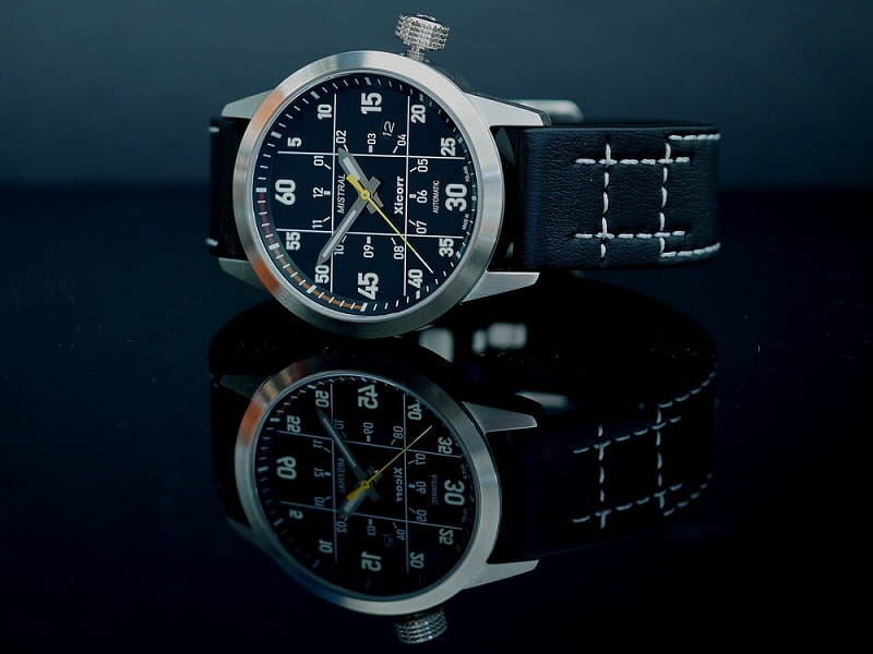 Zegarek Xicorr Mistral czarny z żółtym sekundnikiem X0603