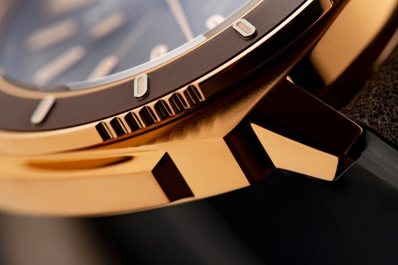 Zegarek Alpina Seastrong Diver 300 Automatic AL-525LBBR4V4 (AL525LBBR4V4)