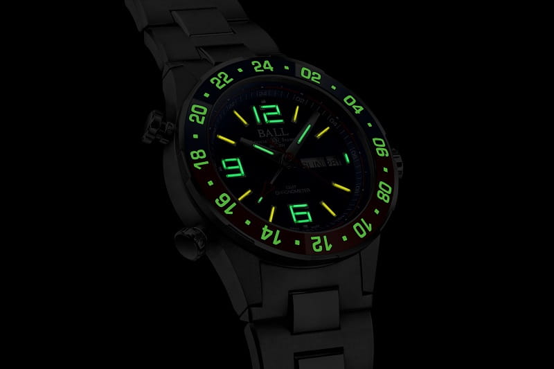 Zegarek Ball Roadmaster Marine GMT Titanium DG3030B-S4C-BK (DG3030BS4CBK)