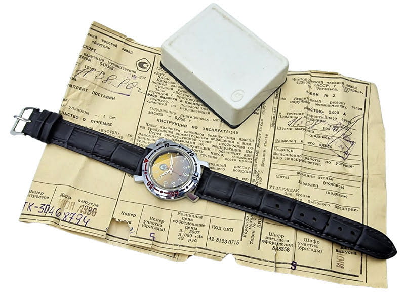 NOWY NIEUŻYWANY WOSTOK KOMANDIRSKI Z 1990 ROKU!