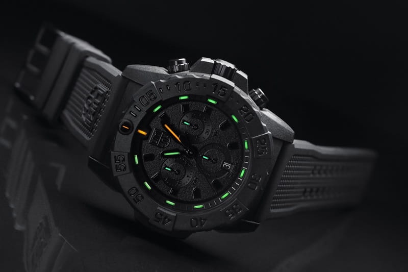 zegarmistrz Zegarek Luminox Navy SEAL 3250 Chronograph Series XS.3581.BO (XS3581BO)