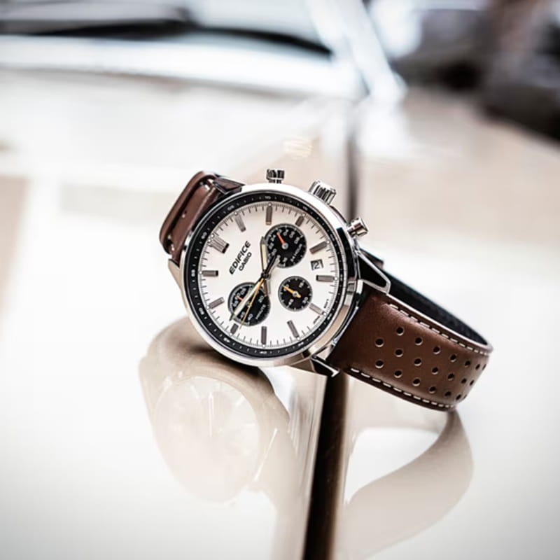 casio EFR-575L-7AEF - Kraków