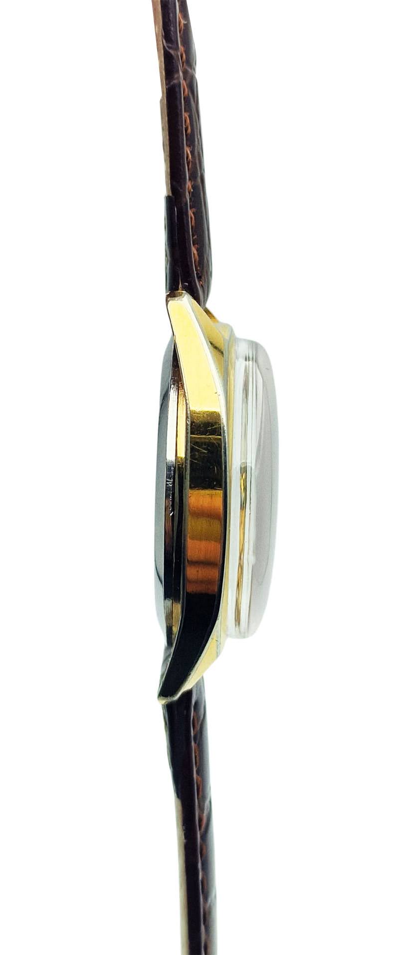 Luksusowy zegarek vintage Raketa z duszą