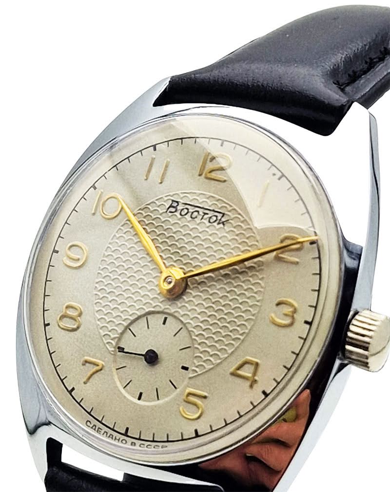 Piękny Wostok 2602 z 1957 roku - profesjonalna renowacja!