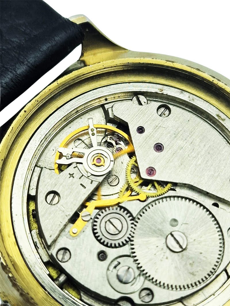 Wostok 17 kamieni mechanizm