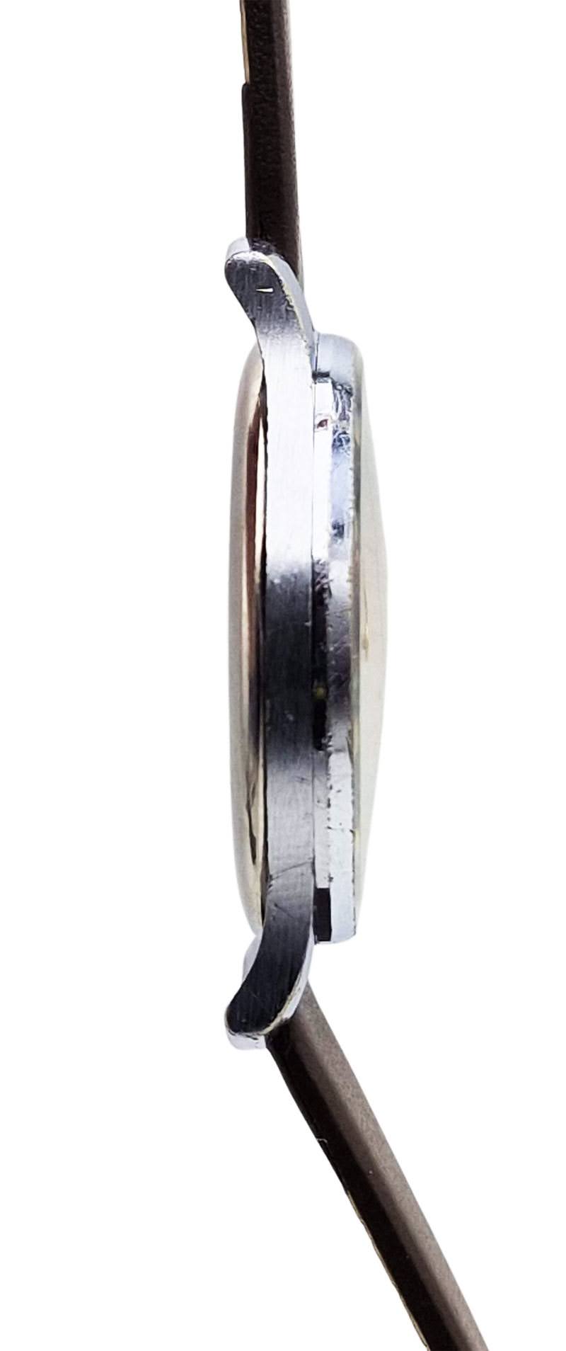 Zabytkowy zegarek mechaniczny 15 kamieni
