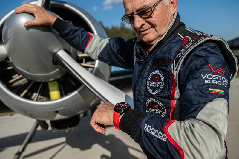 Zegarek Vostok Europe JURGIS KAIRYS Unlimited Aerobatics 6S21-326C794 (6S21326C794)