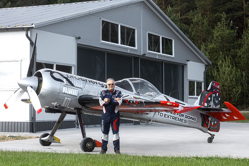 Zegarek Vostok Europe JURGIS KAIRYS Unlimited Aerobatics 6S21-326C794 (6S21326C794)