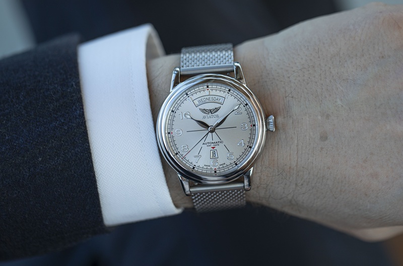 Zegarek Aviator Douglas Day Date Limited Edition V.3.44.0.399.5 (V34403995)