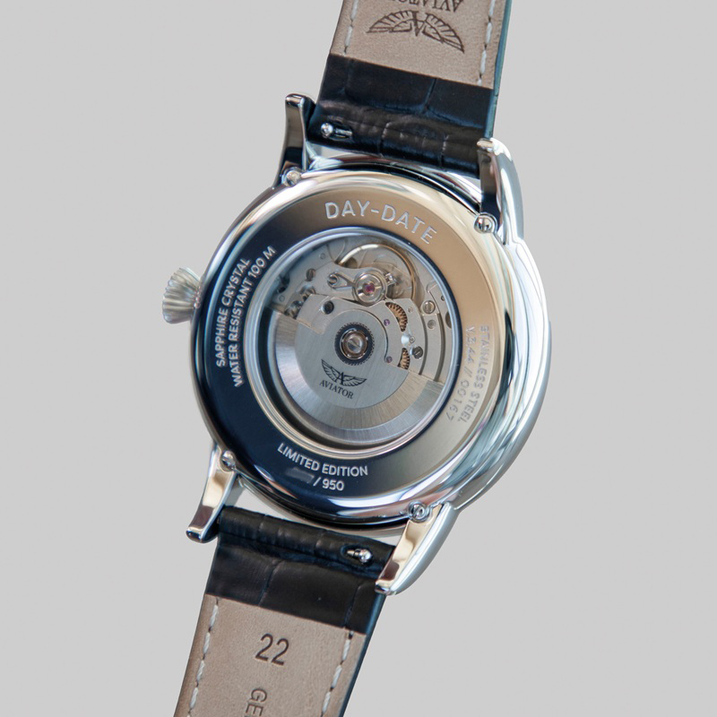Zegarek Aviator Douglas Day Date Limited Edition V.3.44.0.397.4 (V34403974)